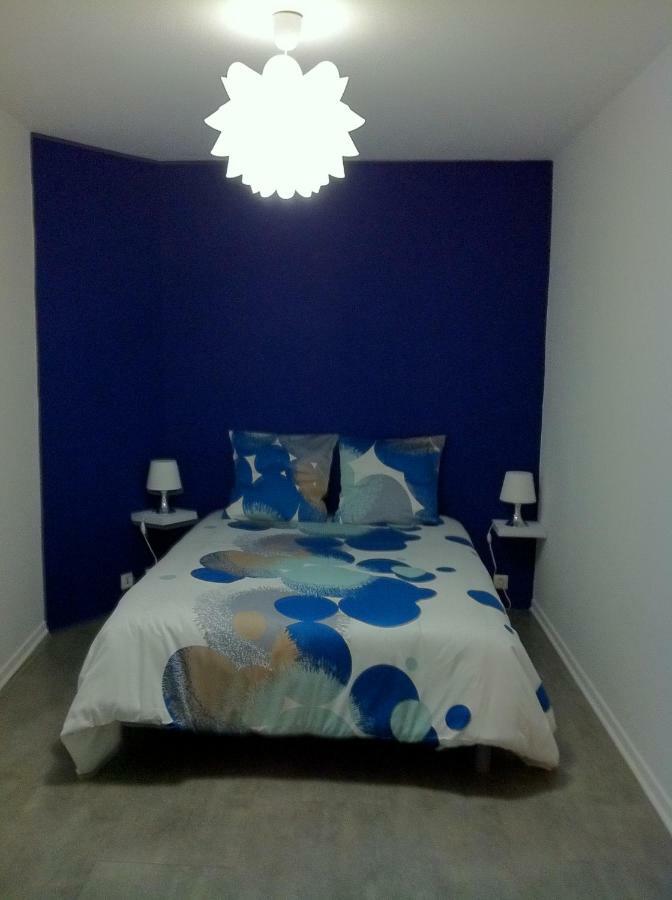 בורז'ה Bel Appartement Au Coeur Du Centre Historique מראה חיצוני תמונה